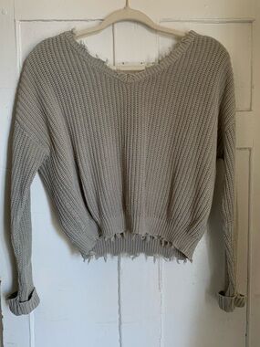 Jessica Simpson Frayed V-Neck Sweater in Light Beige